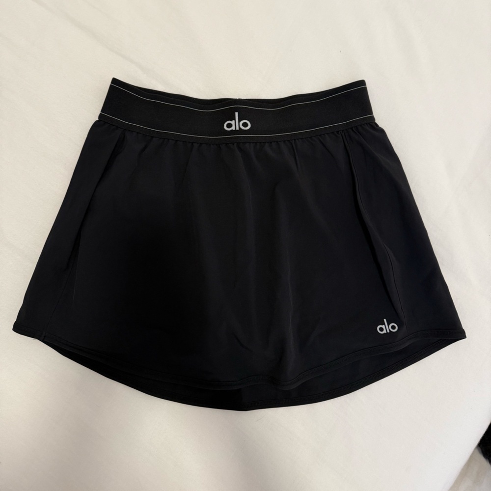 ALO Yoga Women's Matchpoint Tennis Skirt